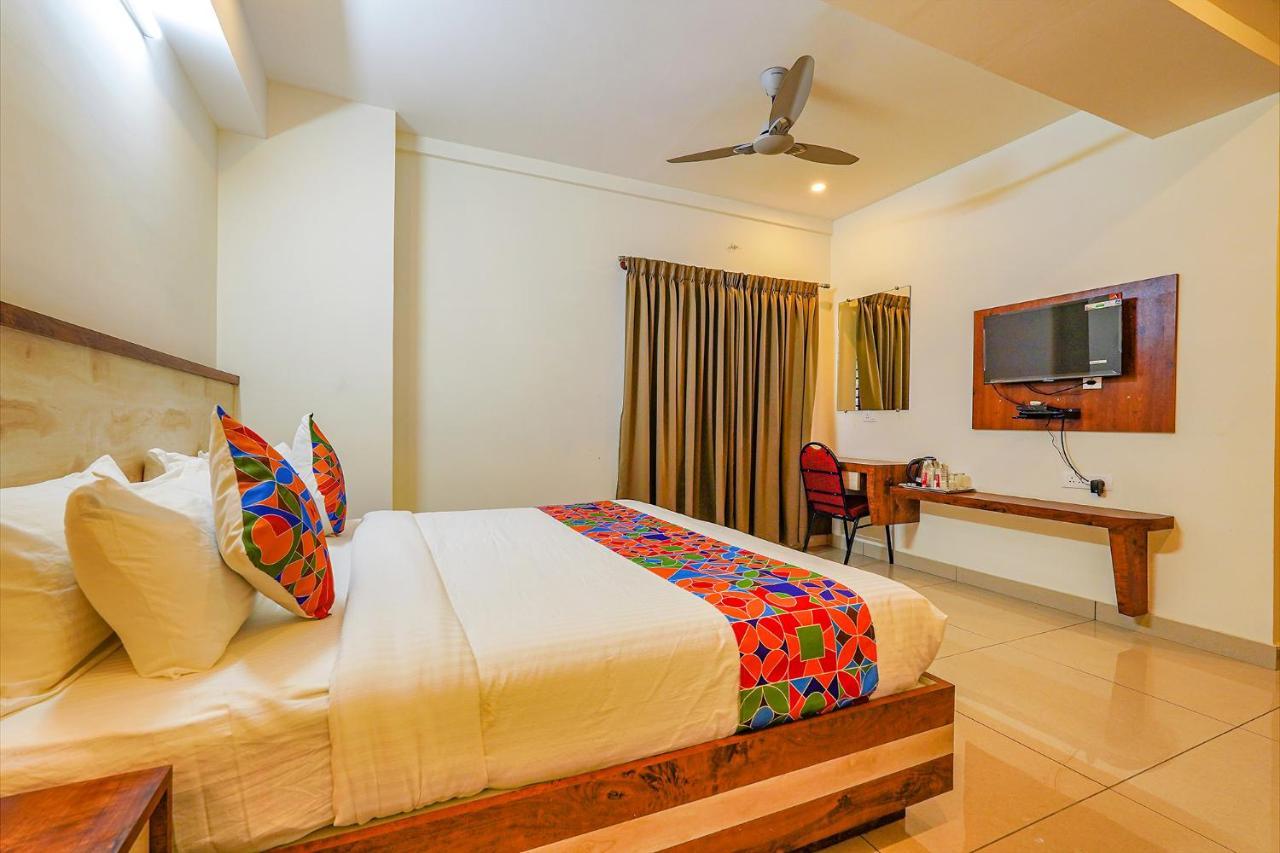 Fabhotel Shakthi Suites - Nr Jayadeva Hospital บังกาลอร์ ภายนอก รูปภาพ