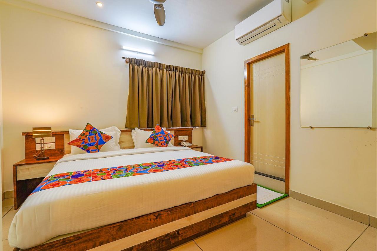 Fabhotel Shakthi Suites - Nr Jayadeva Hospital บังกาลอร์ ภายนอก รูปภาพ