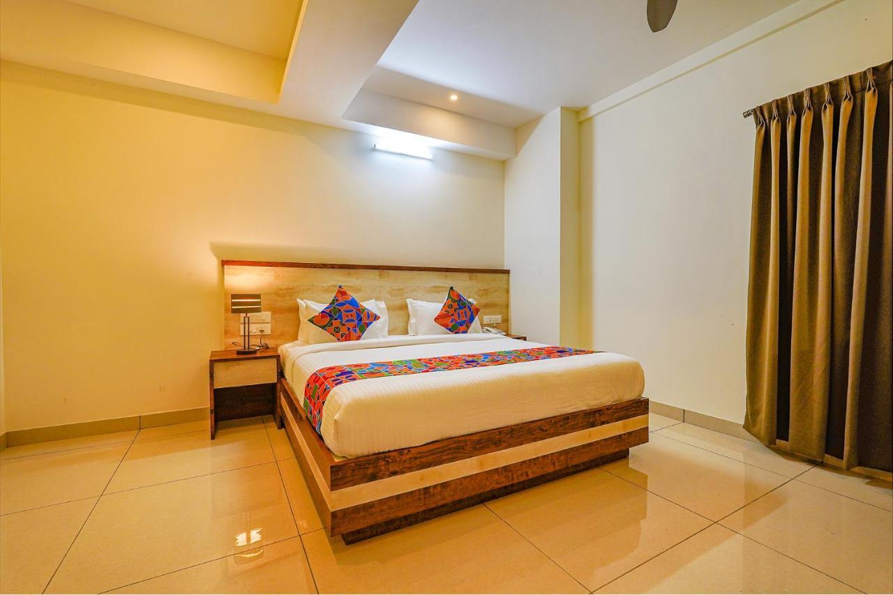 Fabhotel Shakthi Suites - Nr Jayadeva Hospital บังกาลอร์ ภายนอก รูปภาพ